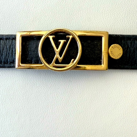 LOUIS VUITTON 
Reversible Monogram Dauphine Bracelet Black - Picture 4 of 11